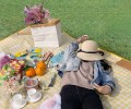 KOC PIKNIKOWY PLAŻOWY MATA BIWAKOWA WODOODPORNA PRZENOŚNA DUŻA 2x2m KRATA ŻÓŁTA