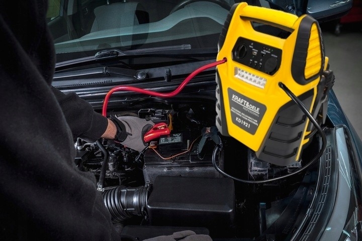 5W1 JUMP STARTER PROSTOWNIK ROZRUCH POWERBANK KOMPRESOR 17 Ah ŁADOWARKA LED
