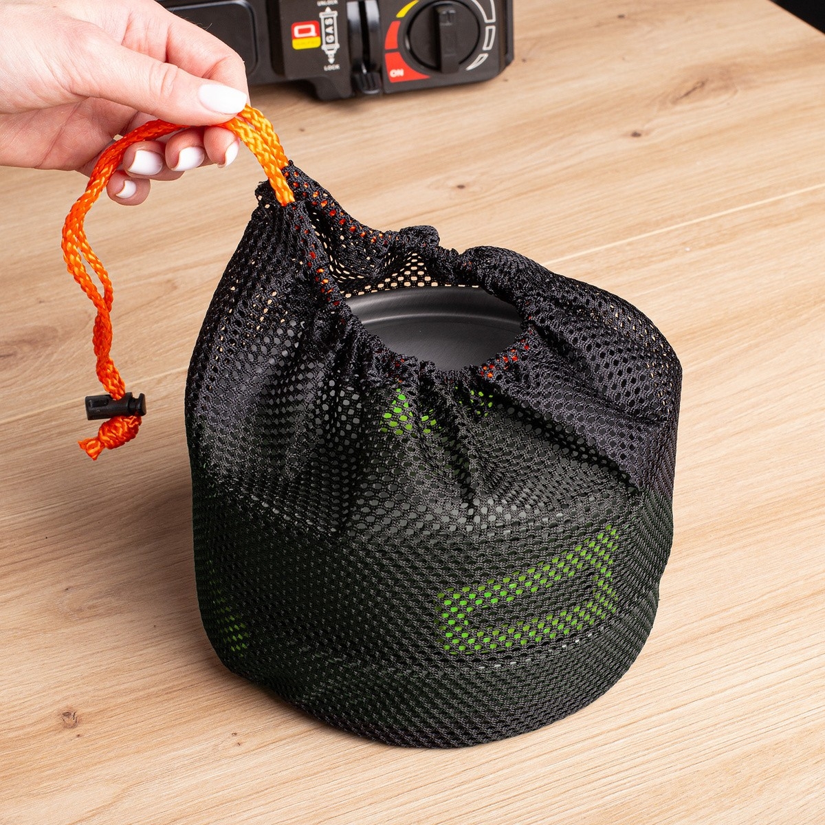 Zestaw garnków naczyń turystycznych na kemping ZG4-02 zielony