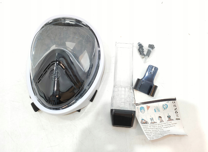 HINATAA White and Black Diving Mask
