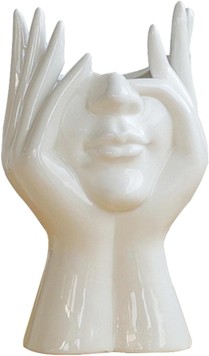 Wazon ceramiczny.